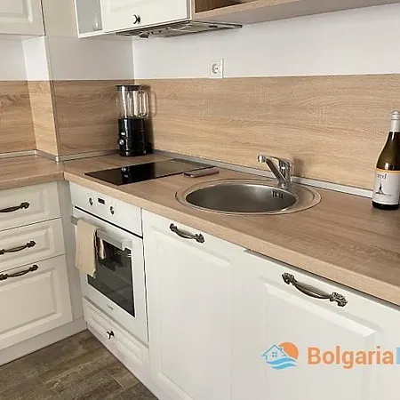 Cascadas شقة